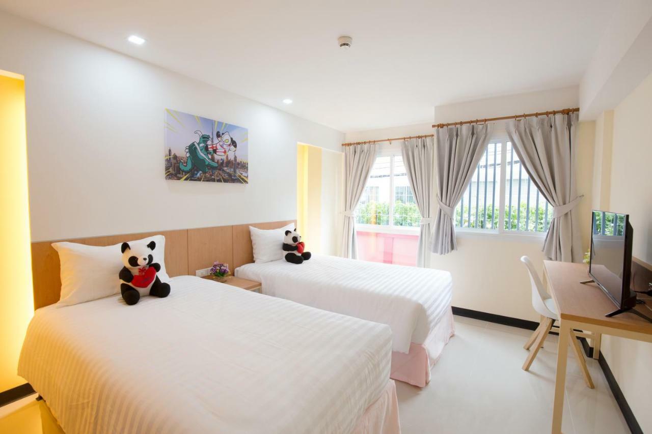 Lucky Panda Hotel Chiang Mai Luaran gambar