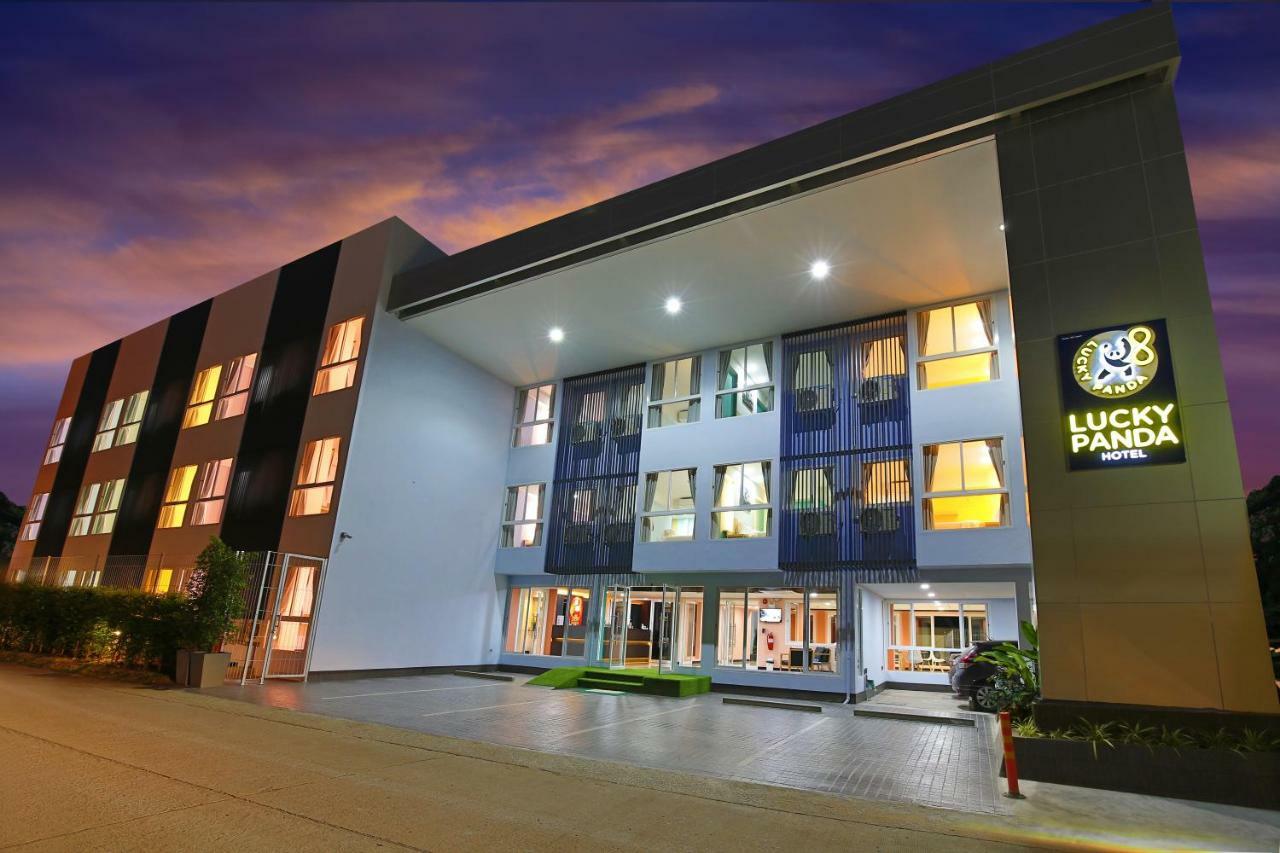 Lucky Panda Hotel Chiang Mai Luaran gambar